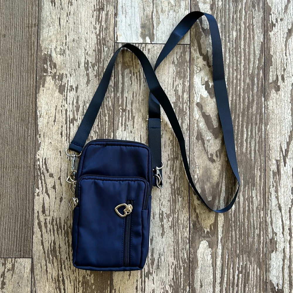 Small shoulder bag